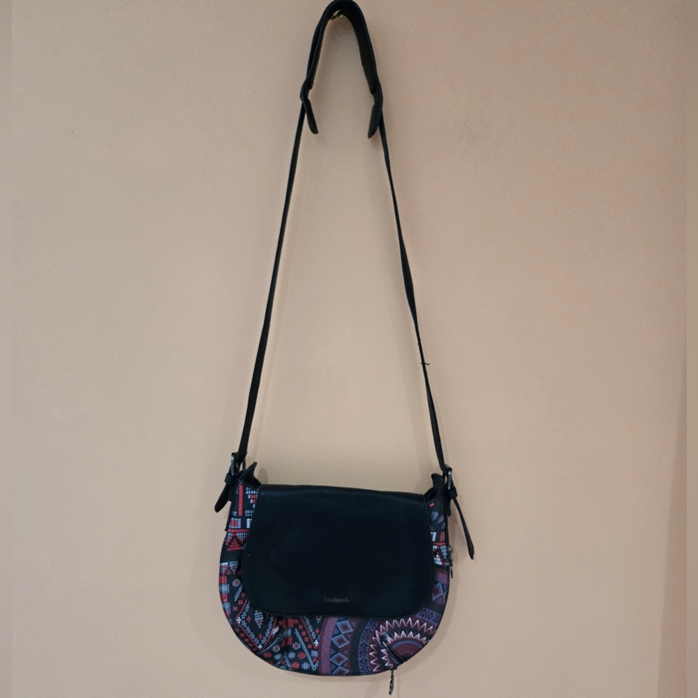 Desigual purse